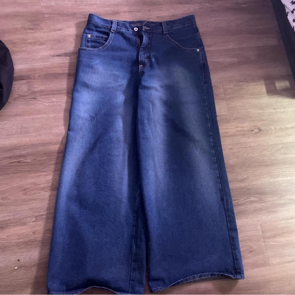 Solo jeans